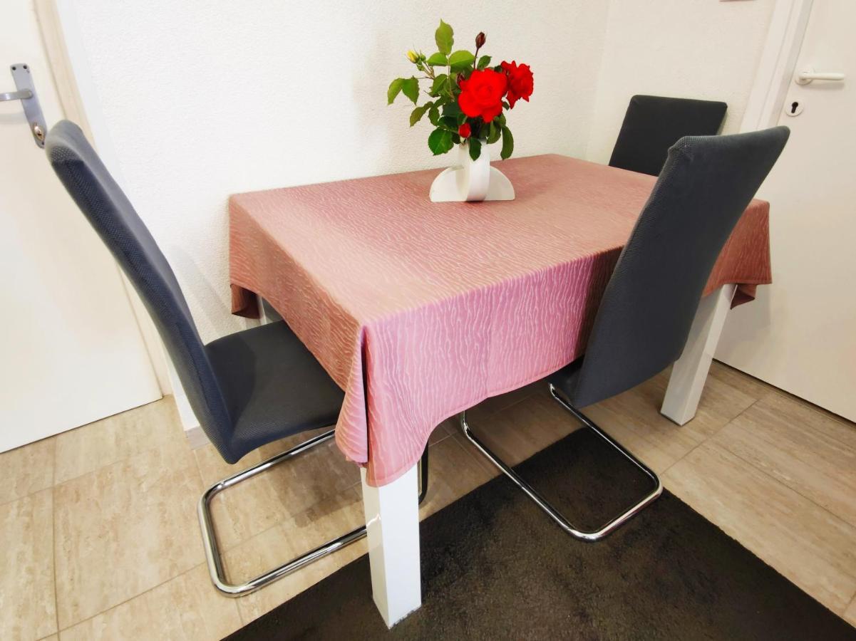 Apartment Leo Umag Ngoại thất bức ảnh